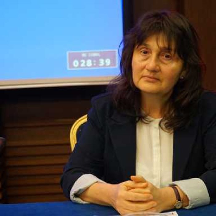 doc.-Atanasova